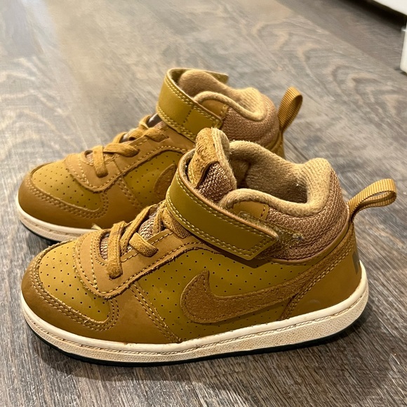 Nike Court Borough Mid Wheat Sneakers - Picture 8 of 8